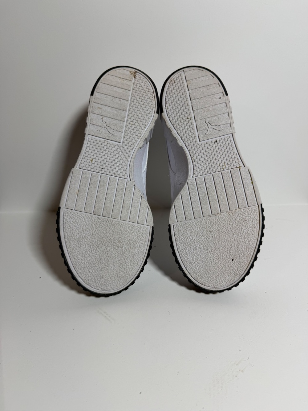 PUMA Women's White Black Low Top Lace-Up Leather Athletic Sneaker 5.5 women - Picture 4 of 4